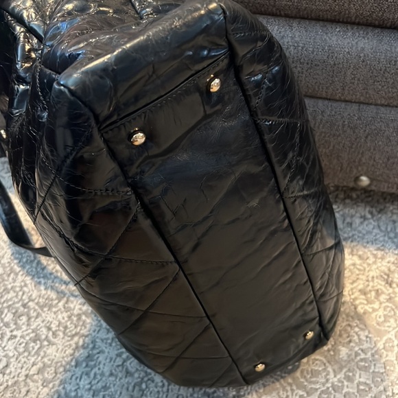 Authentic Chanel Portobello tote- great condition! - Picture 3 of 11